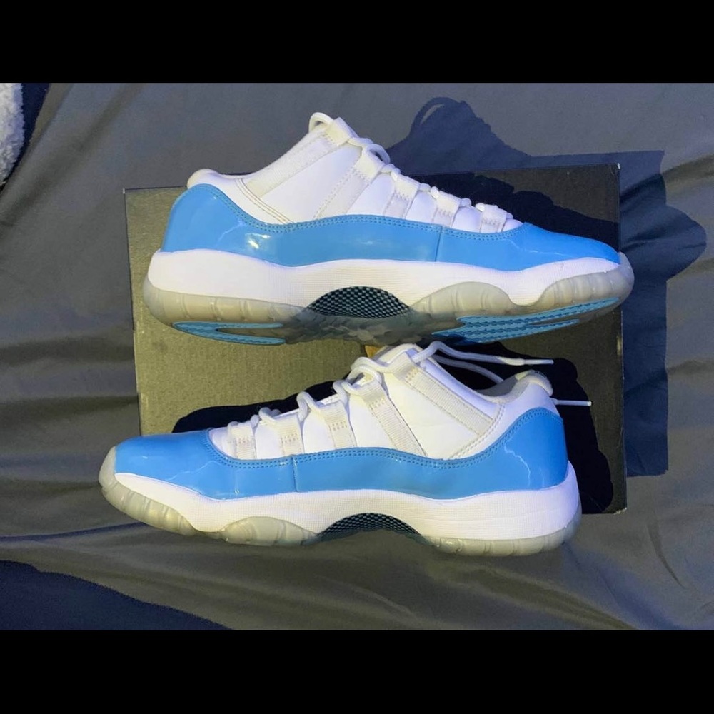 Jordan 11 Low “UNC” Sz: 5.5y